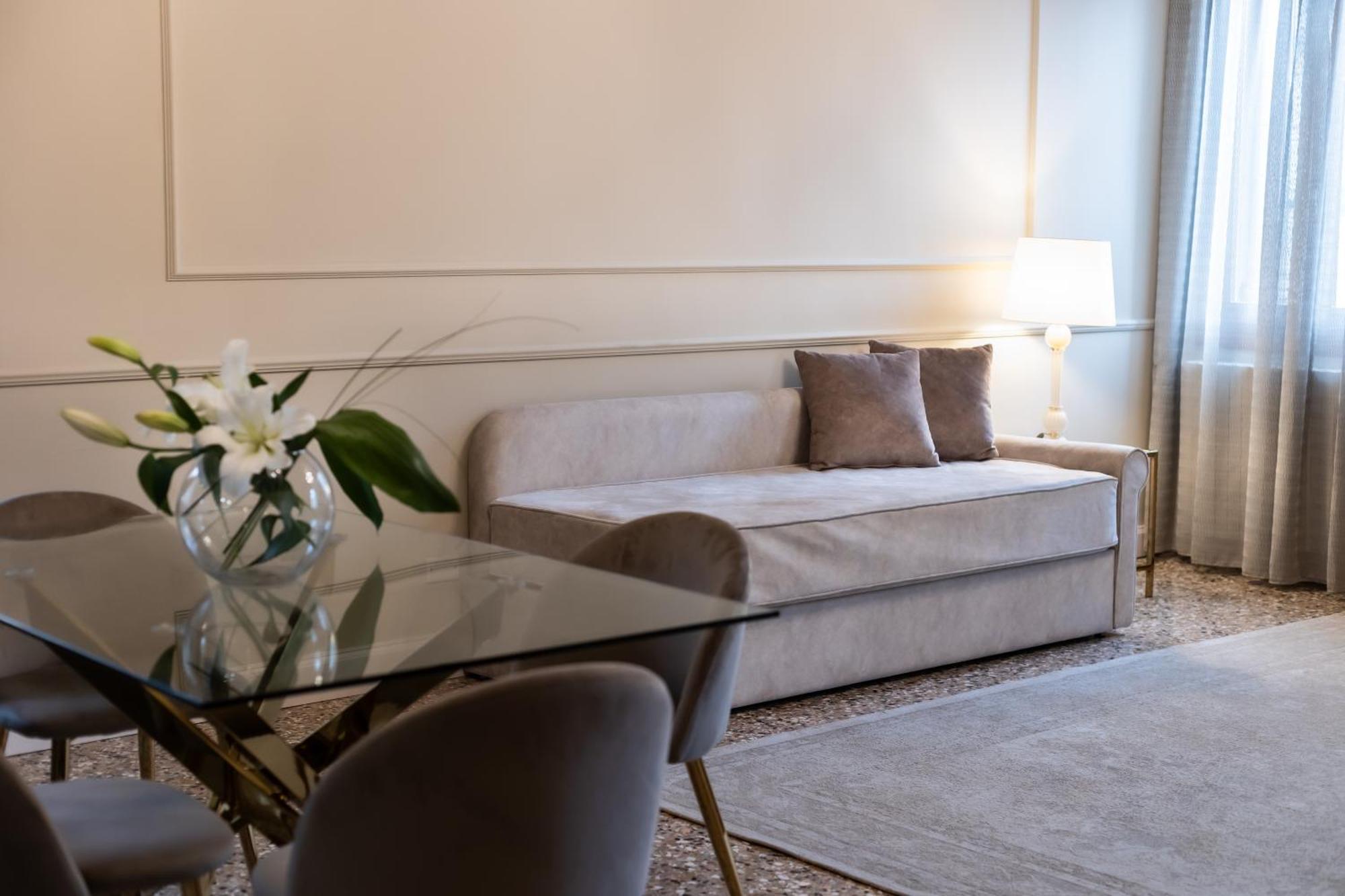 San Vio Palace Luxury Apartments Veneza Exterior foto