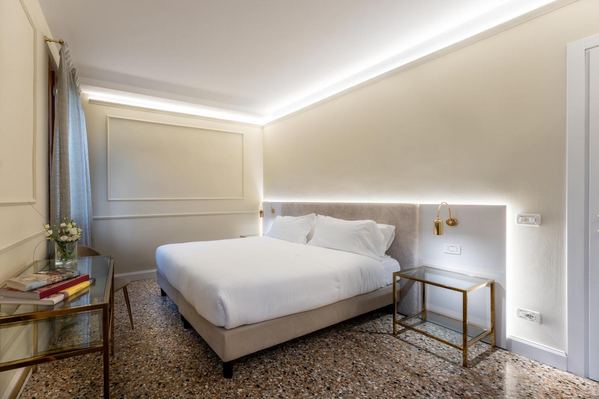 San Vio Palace Luxury Apartments Veneza Exterior foto