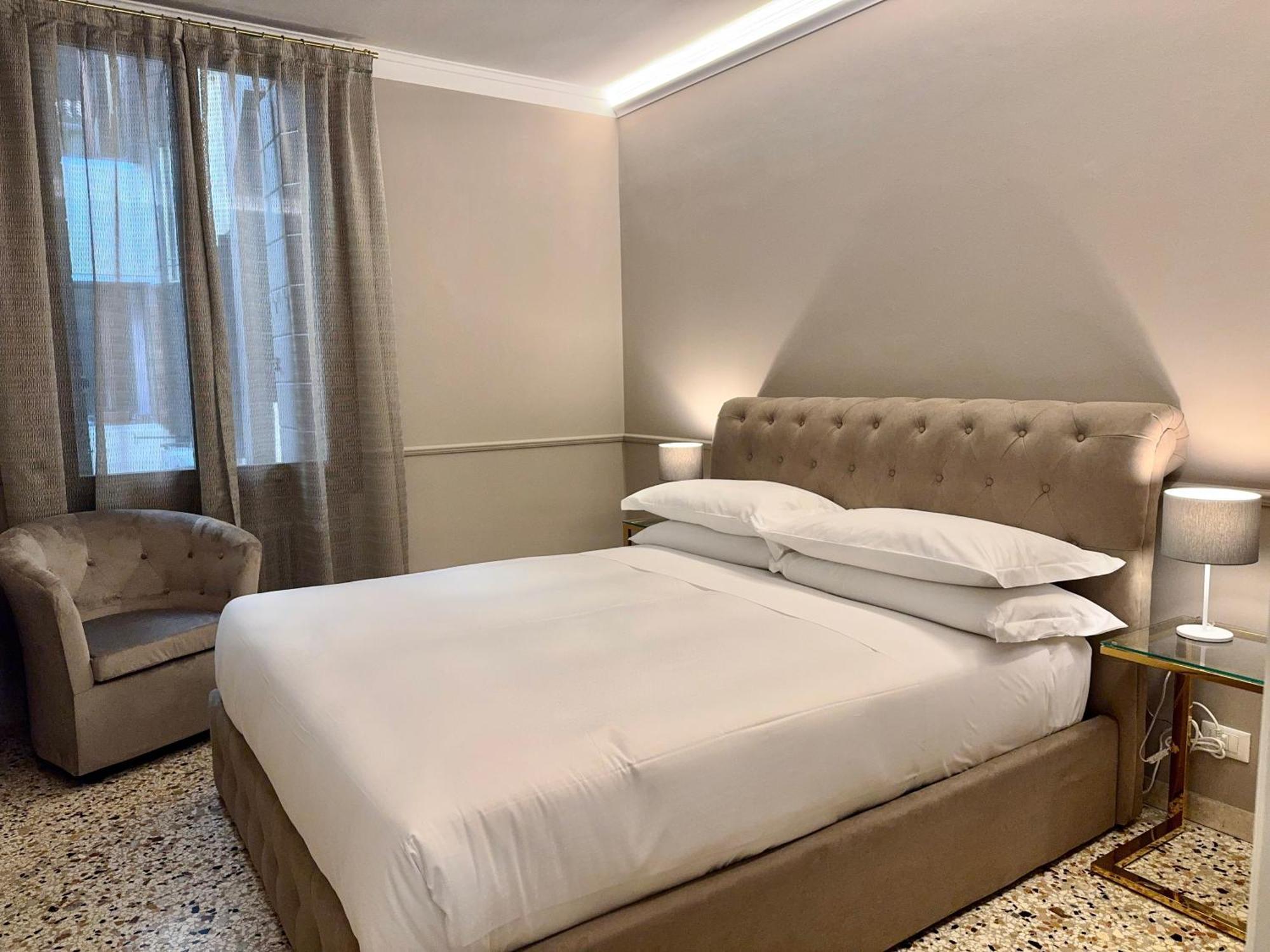 San Vio Palace Luxury Apartments Veneza Exterior foto