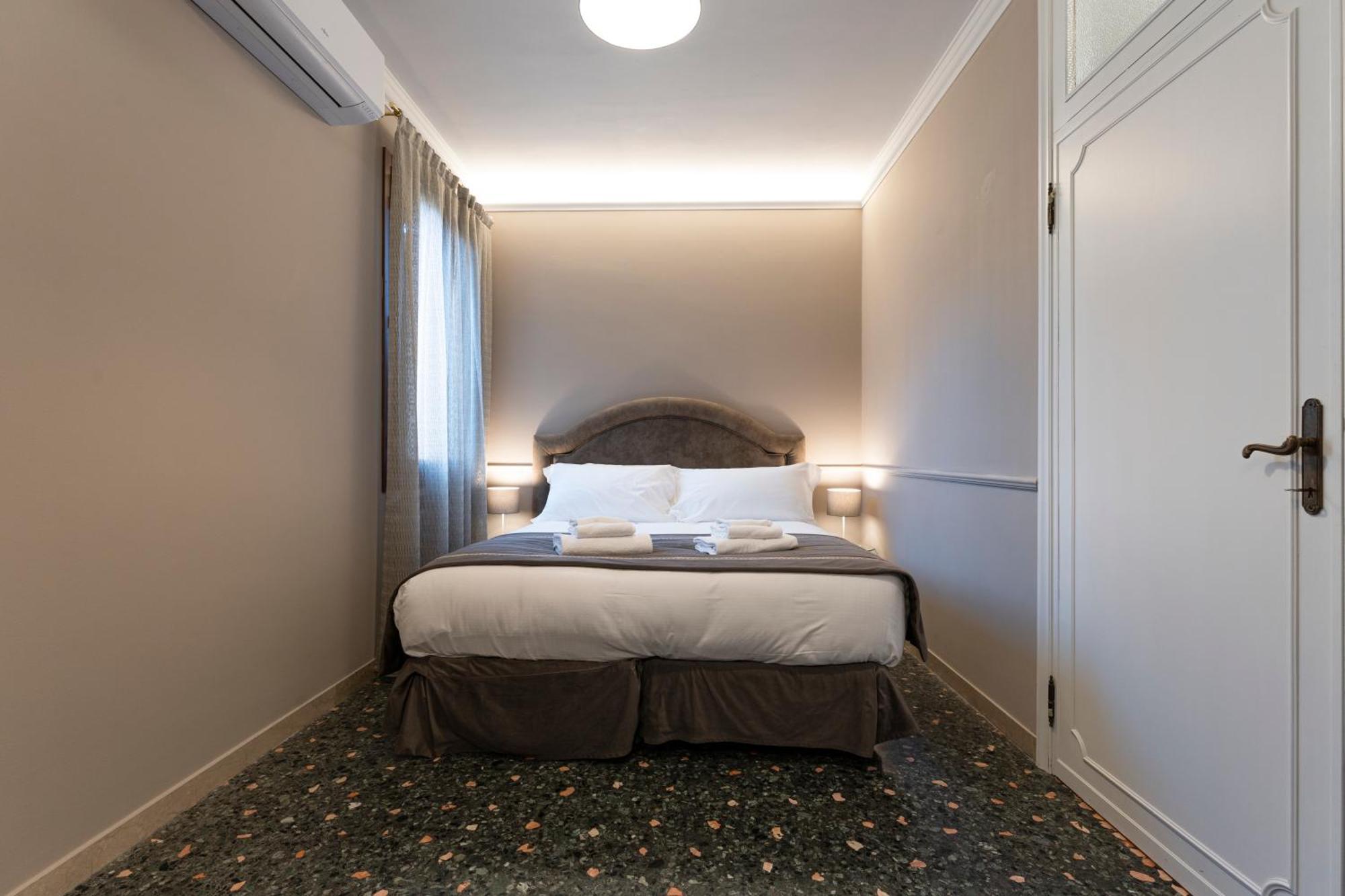 San Vio Palace Luxury Apartments Veneza Exterior foto