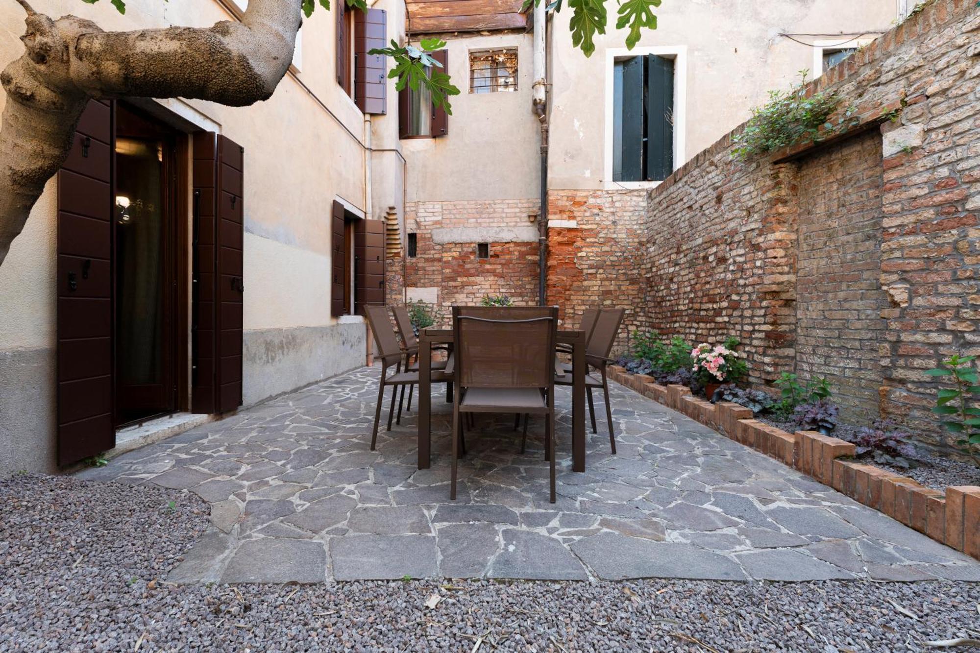 San Vio Palace Luxury Apartments Veneza Exterior foto