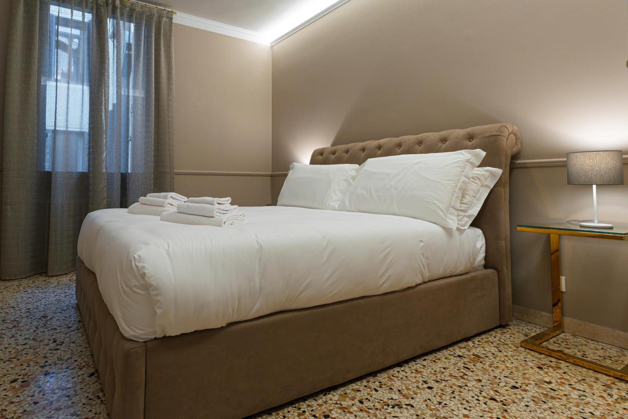 San Vio Palace Luxury Apartments Veneza Exterior foto